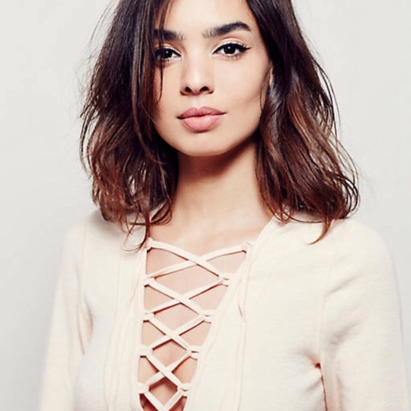 Free People Lace Up Top NWT - Picture 2 of 4